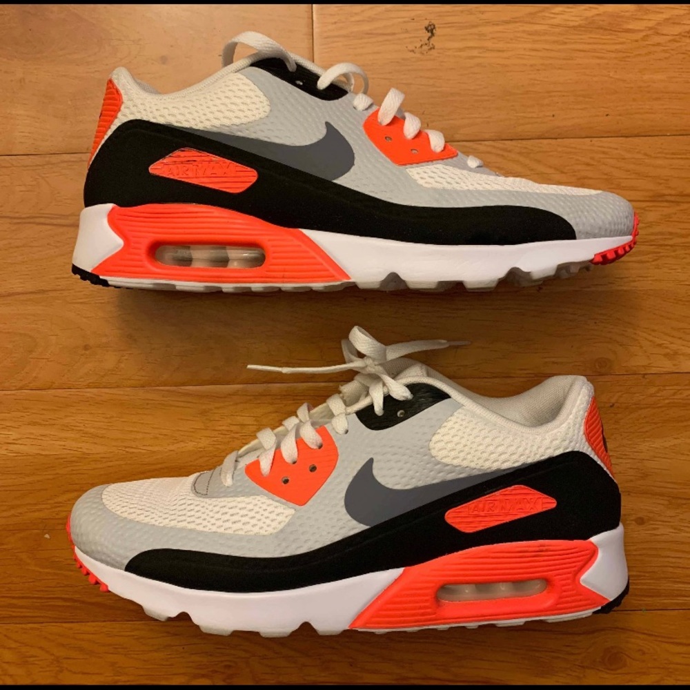 Nike Air Max 90 Ultra Essential Infrared Sz 10.5